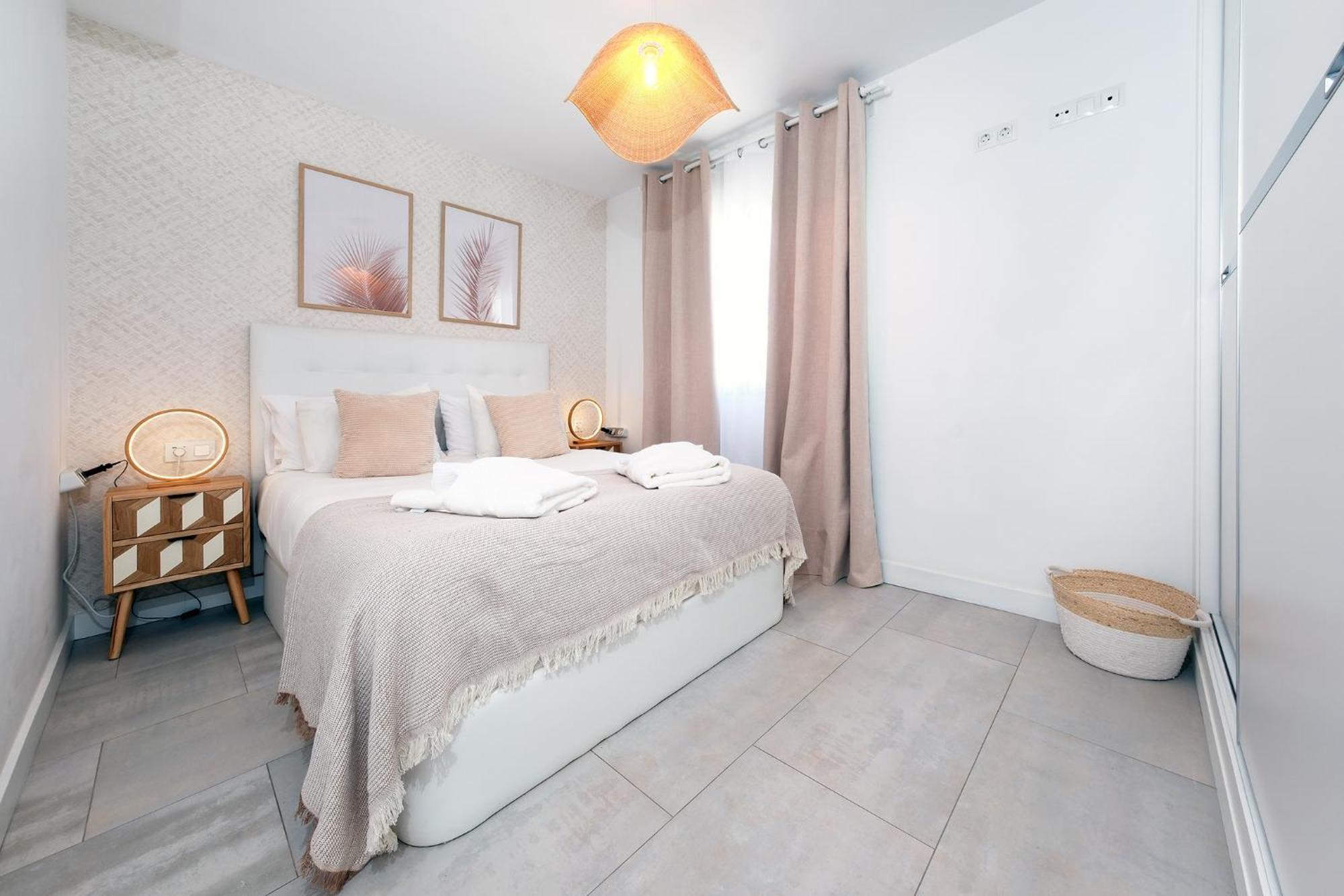 Holiday home Marina Oasis-private Pool, Air-con, Sat Tv