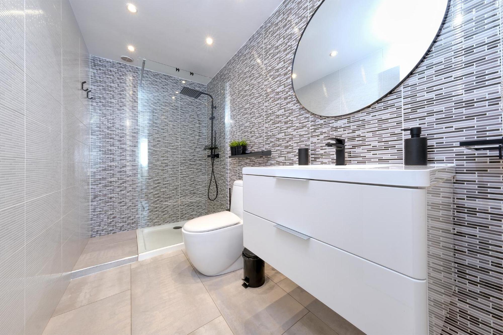 Marina Oasis-private Pool, Air-con, Sat Tv Holiday home